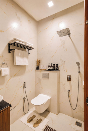 Bathroom 5, ELIVAAS Signature Angelos Farm 8BHK, Jaipur