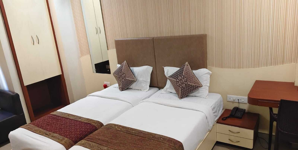 Room 3, NIRVANA HOTEL, Varanasi