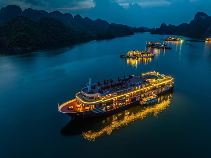 Miscellaneous 3, Lan ha bay luxury cruise, Hạ Long