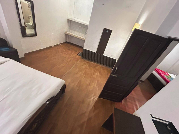 Room 5, Hotel Solpine Retreat Manali, Kullu