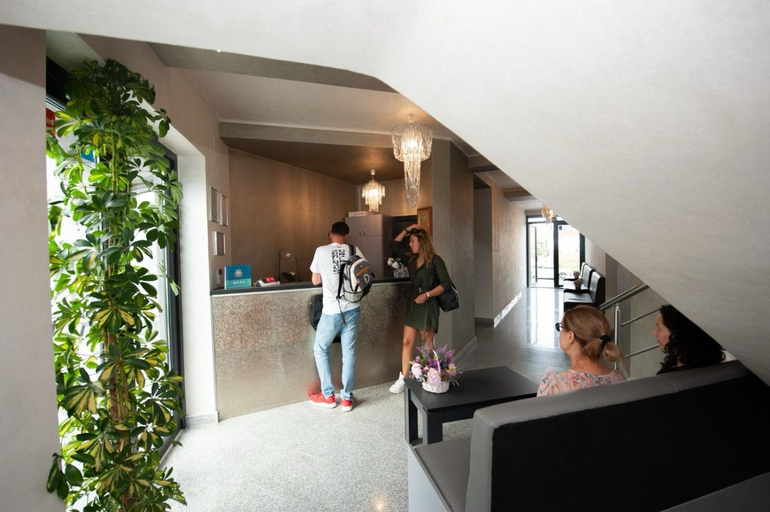 Others 5, Cittadini Residence, Navodari