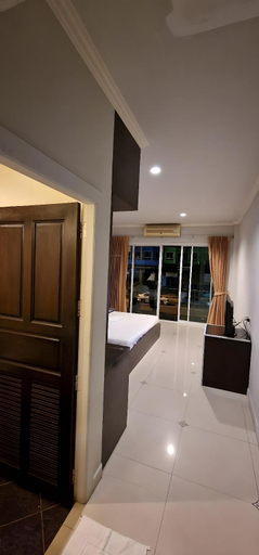 Others, Sweet Dreams, Pulau Phuket