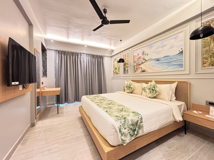 Room 5, Holitel Hotel Calangute, North Goa