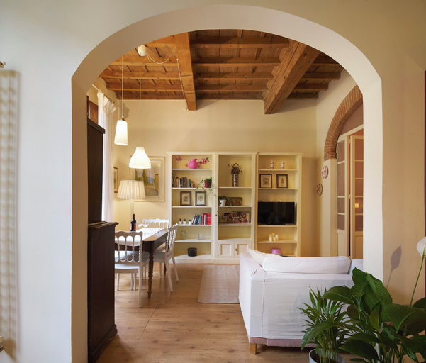 Interior 4, Bright Romantic Retreat in Florence, Florence
