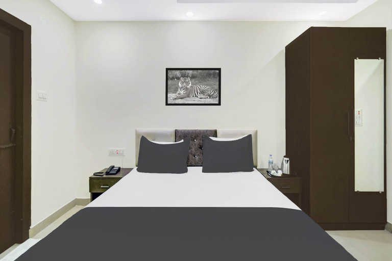 Room 5, Collection O Rajeev Nagar Near Atal Path, Patna