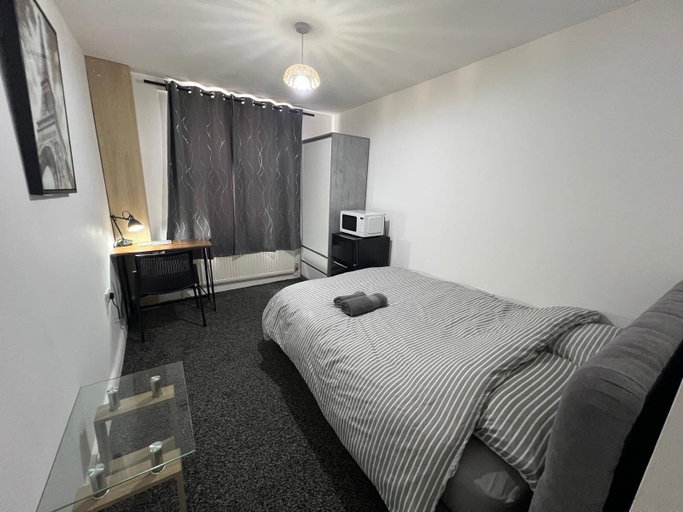 Room 4, Spacious Double Room, Derby