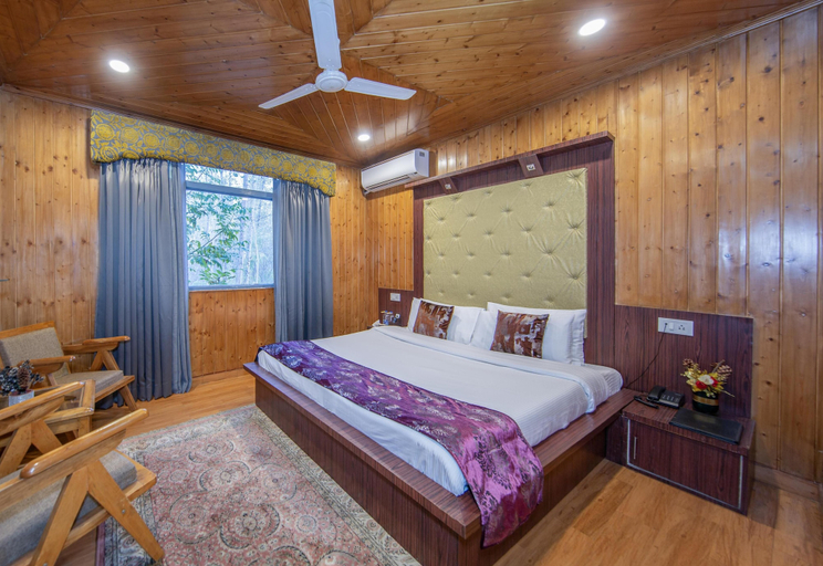 Bedroom 4, Lake Avenue by Stay Pattern, Srinagar