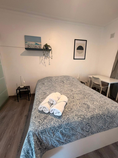 Bedroom 2, Almada Villa, Almada