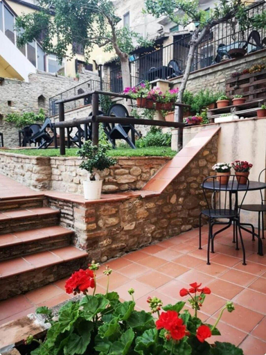 Outdoor dining 4, Palazzo Ducale Suites & Restaurant, Teramo