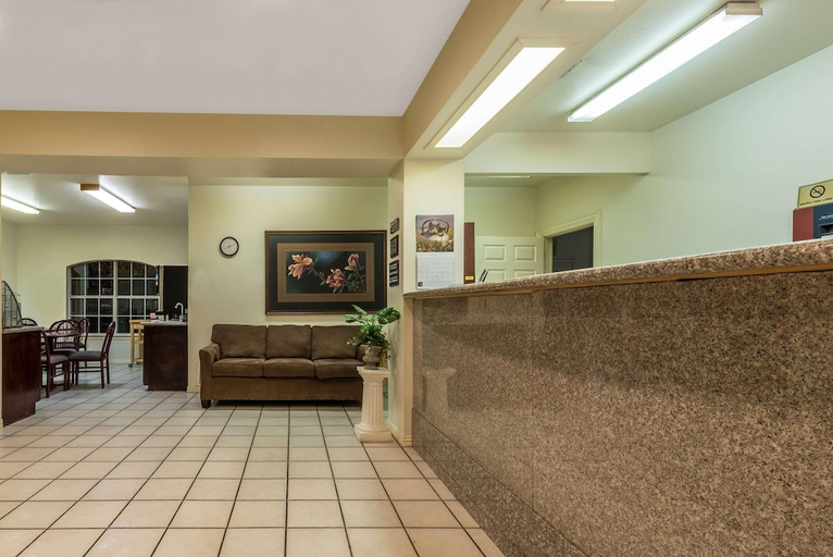 Public Area, Quality Inn & Suites Greenville, Hunt