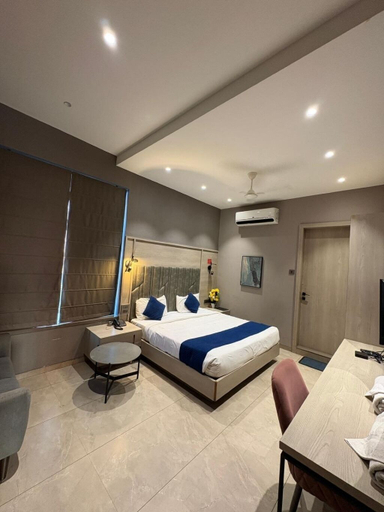 Room 2, Hotel Grand Central Park, Nanded