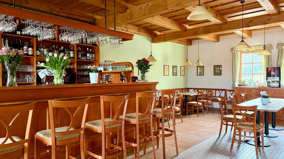 Food & Drinks 3, Hotelovy a jezdecky areal Dvur Krutenice, Klatovy