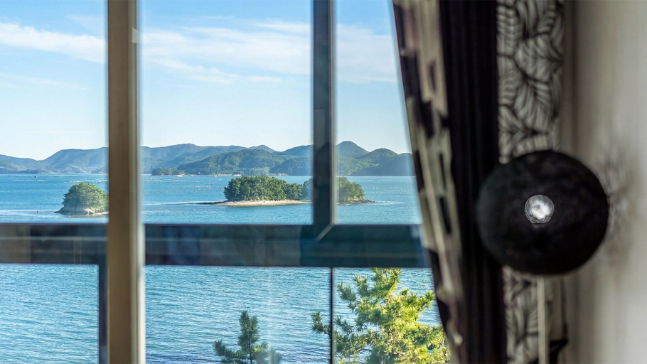 Others 5, Tongyoung Sagaejeol Pension, Tongyeong