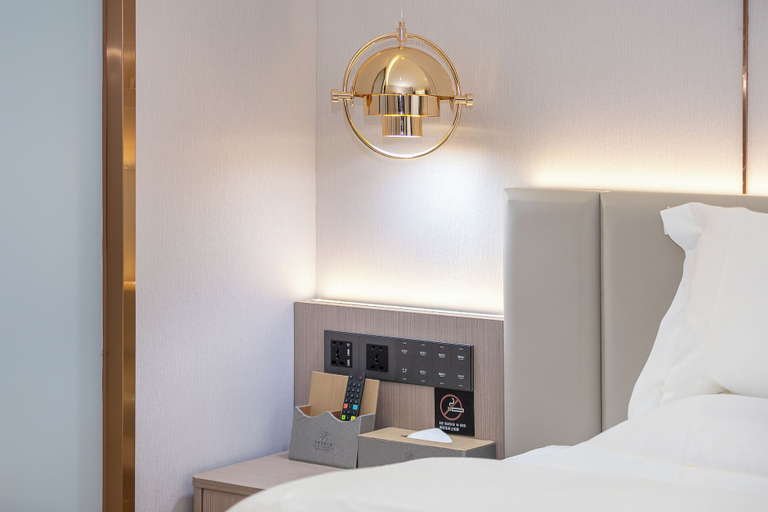 Room 2, Poltton International Hotel (Huizhou University of economics), Huizhou
