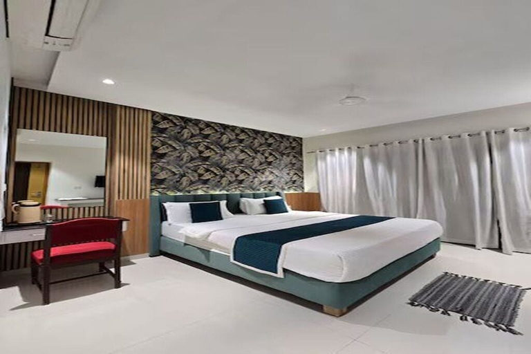 Room 4, Hotel Narayana Palace, Chhatarpur