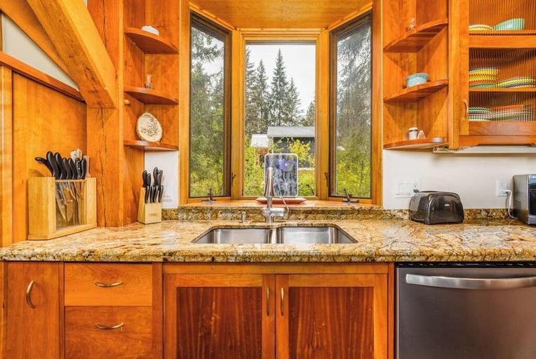 Interior 2, Handcrafted Girdwood Cabin Above a Quiet Pond, Anchorage