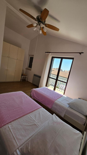Bedroom 2, Apartments Romano, Medulin