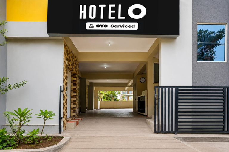 Reception 5, Hotel O Visakhapatnam Railway Junction, Visakhapatnam