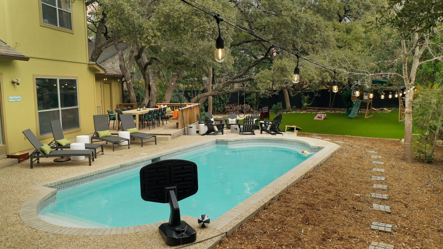 Room 5, The Hacienda Pool Hot Tub Games More, Bexar