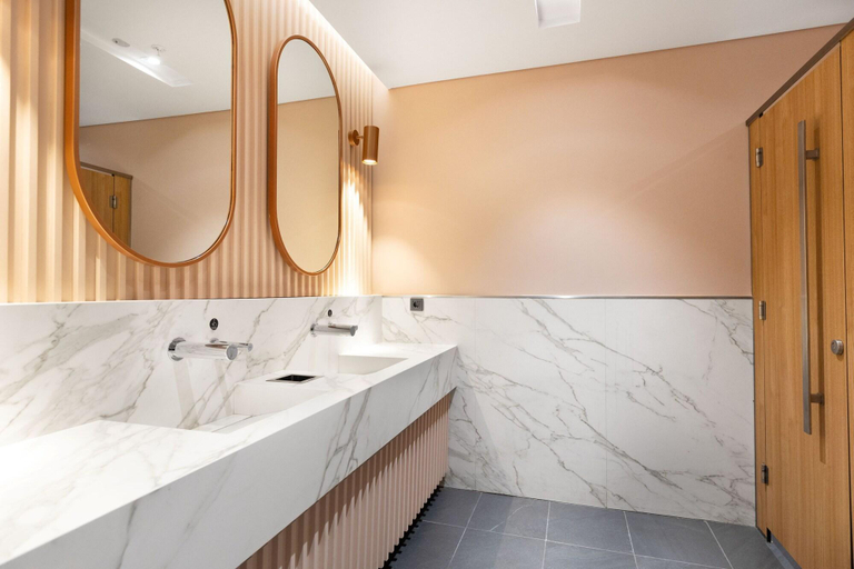 Bathroom, YOTELAIR Istanbul Airport AIRSIDE, Arnavutkoy