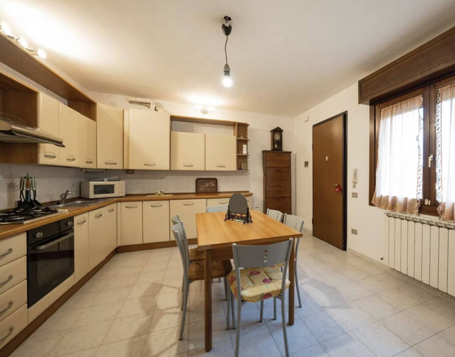 Interior 4, Apartment in a 2-bedroom House, Verona