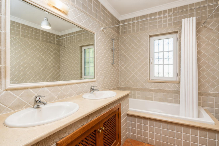 Bathroom, Quinta Monte dos Avos, Albufeira