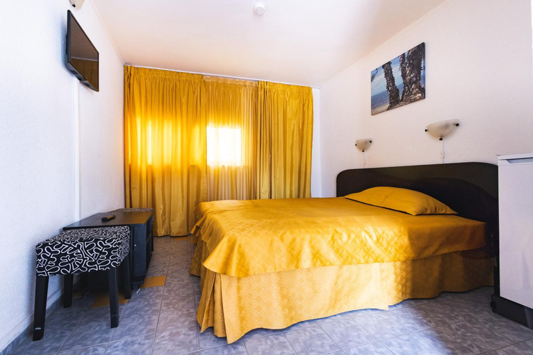 Bedroom 4, Casa Galbena Paflora Saturn, Mangalia