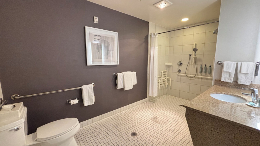 Bathroom 4, Courtyard by Marriott Waterloo St. Jacobs, Waterloo