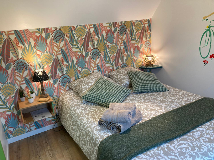 Bedroom 2, Chambre sur le Chemin de la Loire a velo, Maine-et-Loire