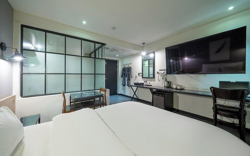 Bedroom 2, Yeoksam Premier Hotel YXM, Gangnam