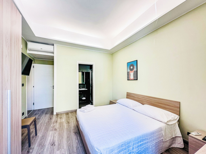 Room 3, Civico Uno, Taranto