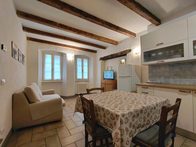 Others 5, B&B Ploncher, Sondrio