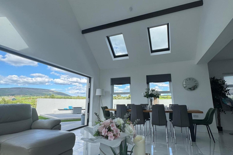 Interior 5, Jeannies Retreat at Little Lake fb, Causeway Coast and Glens