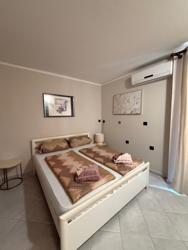 Bedroom 2, ApartmentHouse Villa Minella, Poreč
