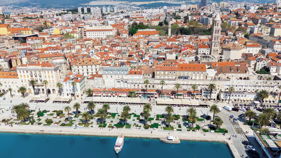 Exterior & Views 2, Apartment Near City Center, Split