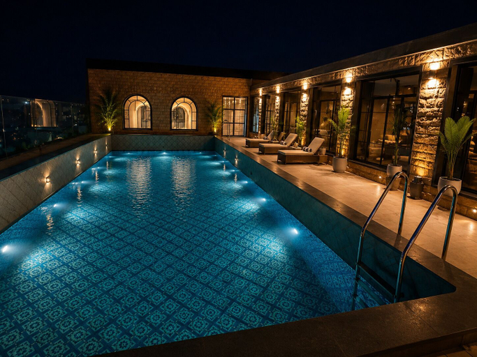 Pool 5, Ni Central Park, Mysore