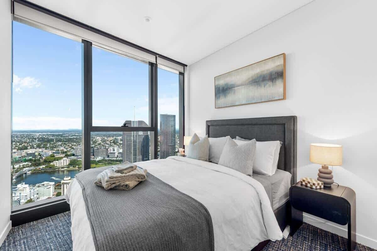Interior 4, Skyrise Style! 1bed/1bath/1car/views! ~ CBD, Brisbane