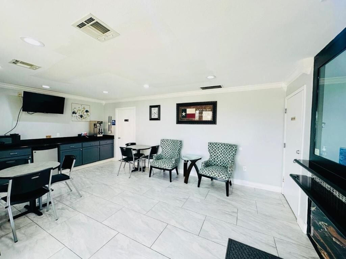 Others 5, Executive Inn & Suites Hobby, Houston