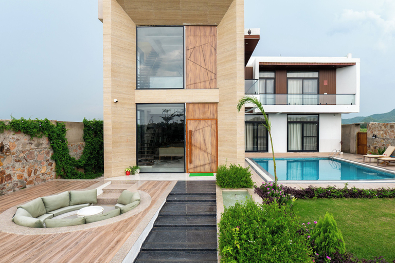 Pool 4, ELIVAAS Signature Angelos Farm 8BHK, Jaipur