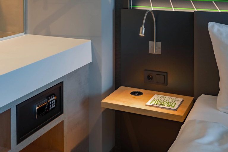 Bedroom 4, elaya hotel kevelaer, Trademark Collection by Wyndham, Kleve
