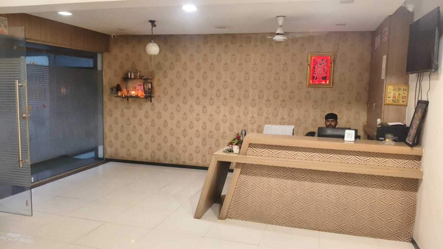 Lobby 2, Hotel Royal Stay, Valsad