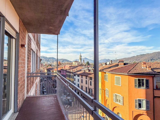 Property grounds 2, La Maison del Borgo, Bergamo