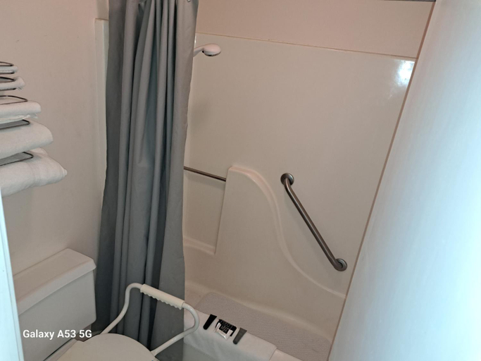 5, Southwood Inn, McNairy