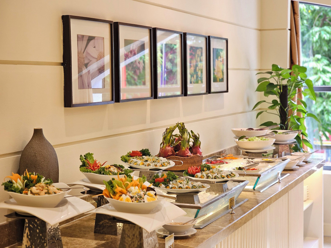 Food & Drinks 5, Hilton Garden Inn Hanoi, Hoàn Kiếm