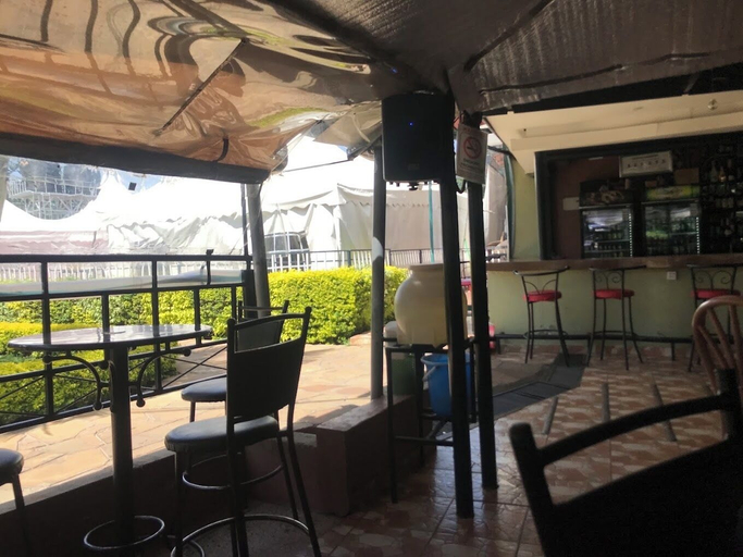 Restaurant 3, Castle Gardens Hotel, Roysambu