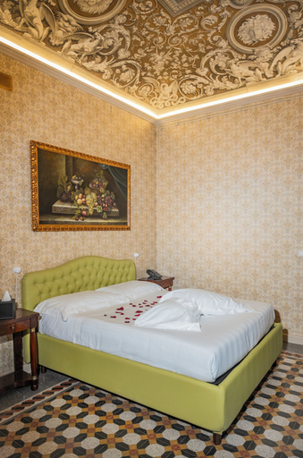 Room 5, Garden Palace Hotel, Perugia