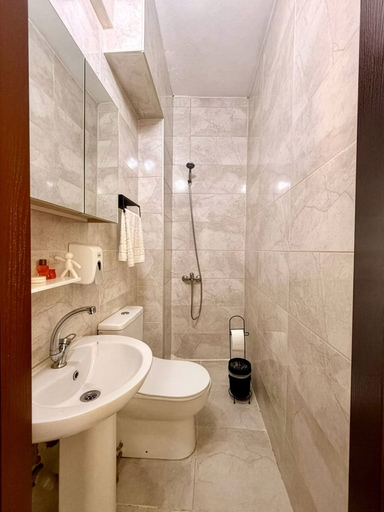 Bathroom 4, Güneş Life Otel, Yıldırım