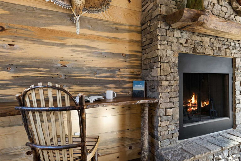 Room 3, Mountain View Hot Tub Sauna Fire Pit, Fannin