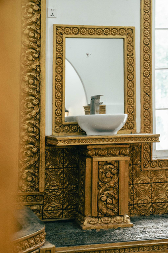 Bathroom 4, Le Hotel Hotel Phnom Penh, Phnom Penh