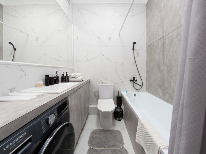 Bathroom 5, Comfort City Residence with beatiful vew, Almaty